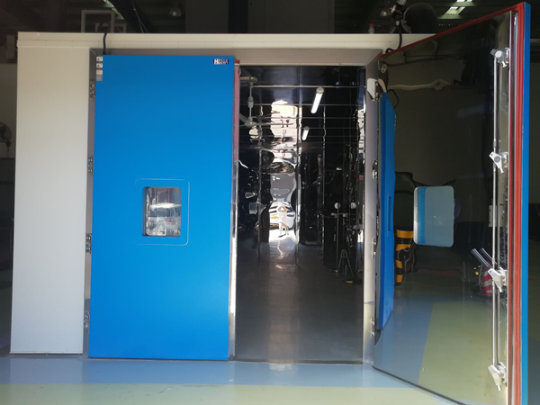 汽車測(cè)試艙大門 汽車測(cè)試艙大門